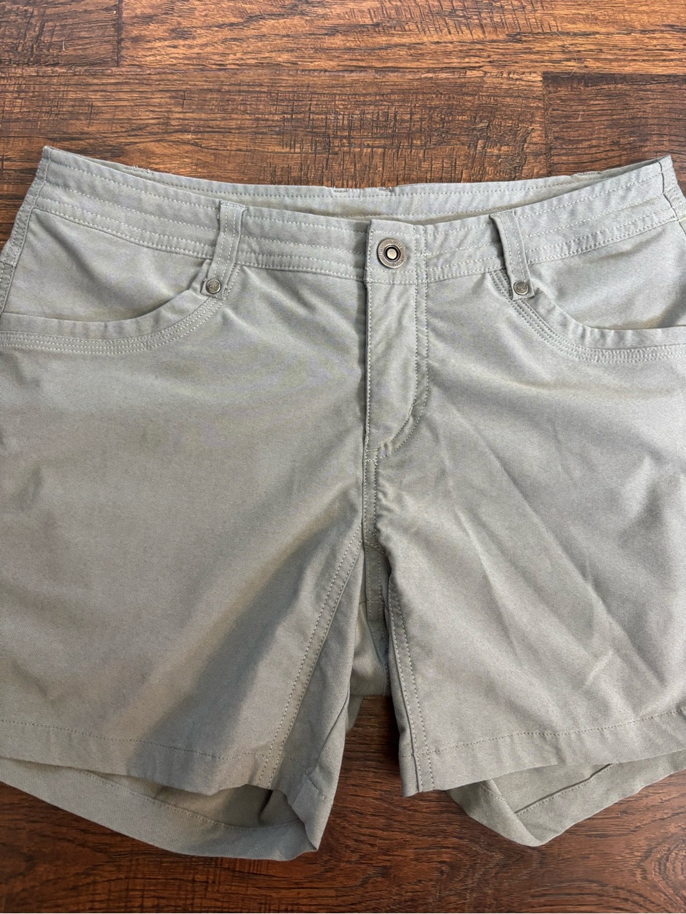 Kühl Women's Hiking Shorts Size 8 - Picture 2 of 5